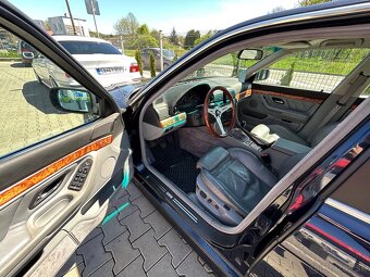BMW e38 740i manual - 19