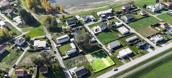 Na predaj pozemok Vojka nad dunajom v sukromnom areali - 19