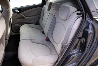 Citroën C5 Break 1.6 HDi 16V Plus 1.Majiteľ - 19