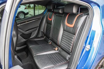 Škoda Octavia 2.0 TDI CR DPF RS 4x4 DSG - 19