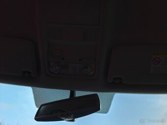 Škoda Octavia Combi III - 19