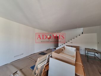 ADOMIS - predám exkluzívny 4-izbový tehlový dom 220m2,garáž, - 19