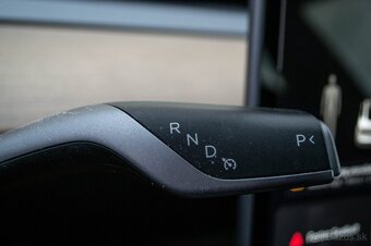 Tesla Model 3 Performance 82kWh AWD - 19