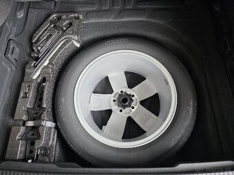 Volkswagen Passat Variant 2.0 TDI EVO Elegance DSG - 19