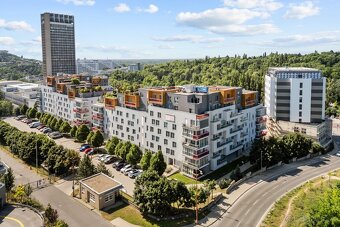 Predaj 4 izb. bytu v Cubicone, parking, pivnica, loggia - 19