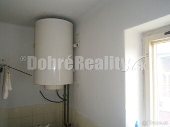 Rodinný dom v obci Dubník na predaj  - 19