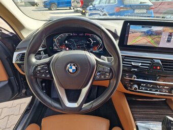 BMW 530i mHEV xDrive A/T8 252k Luxury (benzín) - 19
