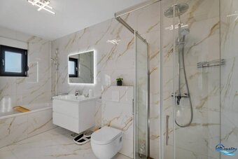 Split, Kaštela – luxusný zariadený penthouse s výhľadom - 19