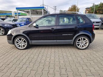 Predám Volkswagen Polo Cross 1.6 benzín 77 KW r.v.2009 - 19