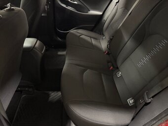 Hyundai i30 Automat 1,4 T-GDI benzín GO 140 koní 2018 - 19