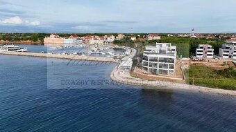 Predaj luxusného apartmánu (S6) priamo na pláži s parkovacím - 19