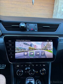 Škoda Superb Combi 2.0 TDI SCR Sportline DSG - 19