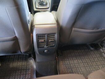 Ford Grand C-MAX 1.5TDCi,klima,výhřev,senzory, DPH - 19
