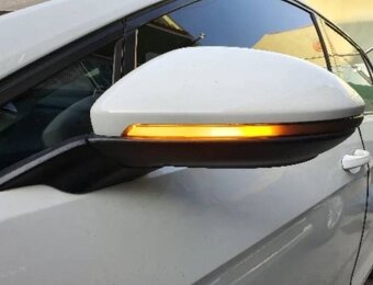 Dynamicke LED smerovky spatnych zrkadiel - 19