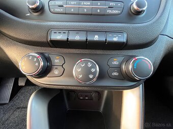 Kia Ceed SW 1.4 CVVT Silver - 19