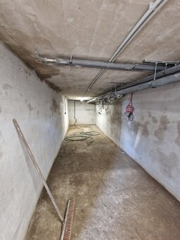 4 izb. rodinný dom v Šintave na 467m2 pozemku na predaj - 19