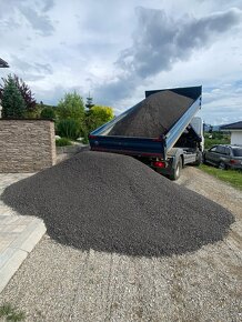 Autodoprava hydraulickou rukou. - 19