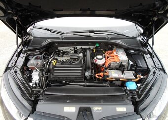 Škoda Octavia Co1.4 TSI iV PHEV DSG Panorama / Možný odp DPH - 19