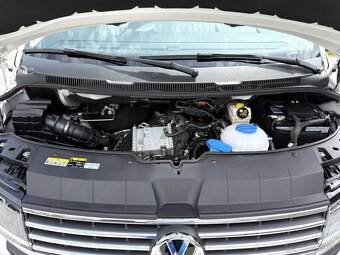 Volkswagen Caravelle 2.0 TDI DSG Comfortline Long 2023 - 19