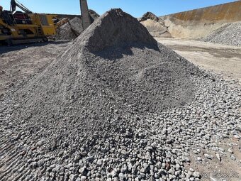 bager JCB 4CX, zemné výkopové a búracie práce, prípojky - 19