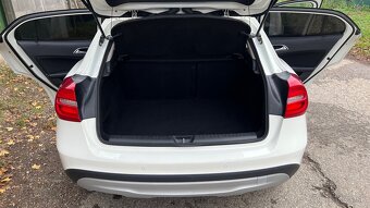 MERCEDES BENZ GLA 200 CDI AUTOMAT AKO NOVE KUPENA NA SK - 19