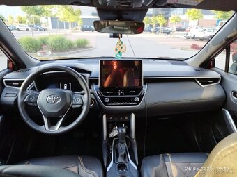 Toyota Corolla Cross - 19