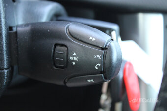 Peugeot 207 1,4 i 16V 65 kW - 19