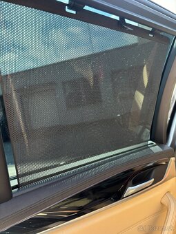 BMW 520d G31 xdrive - exkluzivna vybava - 19