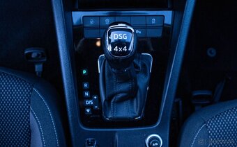 Škoda Octavia Combi SCOUT 4x4 2.0 TDI DSG - 19