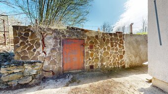 MUROVANÁ CHATA (70m2) s VODOU, ELEKTRINOU, Sečovce - 19