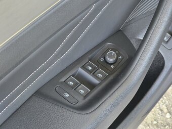 Volkswagen Passat Variant Elegance B8.5 - 2.0TDI EVO DSG - 19
