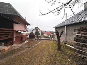 Rodinný dom v obci Gemerská Poloma - 19