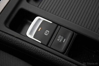VOLKSWAGEN GOLF Variant 1.6 TDI BMT 4MOTION /AJ NA SPLÁTKY/ - 19