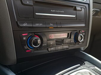 Audi Q5 3.0 TDI Quattro A/T Koža, Panorama, po servise - 19