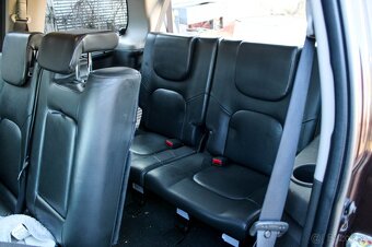 Nissan Pathfinder 3.0 V6 A/T 7MIEST - 19