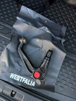 Volkswagen Golf 1.6 TDI DSG - 19