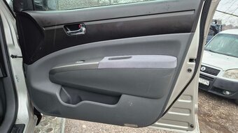 Toyota Prius 1,5i 57kw - 19