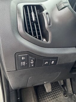 Kia Sportage 1.7CRDI 2WD - 19