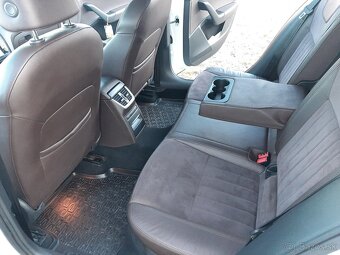 Škoda Octavia 3  2.0 TDI Laurin&Klement - 19