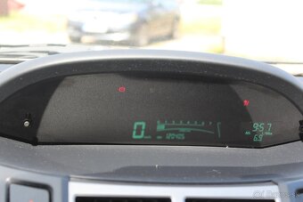 Toyota Yaris 1.33I Dual VVT-i Terra - 19