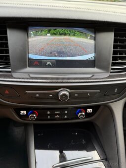 Opel Insignia ST 2.0 CDTi S S Elegance A/T - 19