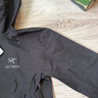 Arc'teryx Beta LT Jacket - S - 19