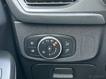 Ford Focus kombi 1.5 TDCI ecoblue - LED, Keyless, - 19