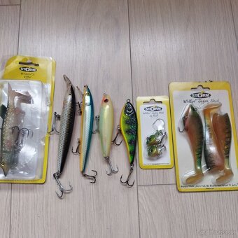 jigy,blinkre,gumy... - 19