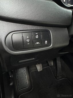 KIA Carens 1.7 CRDI - 19