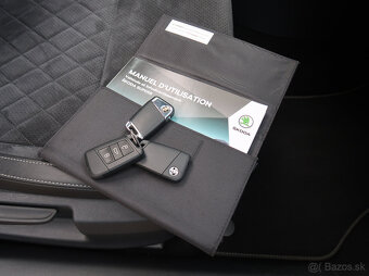 Škoda Superb Combi 2.0 TSI 4x4 Sportline DSG 206KW - 19