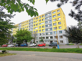 Pekný 1 1/2 Terasa, Hronská, 4p, výťah, rekonštruovaný - 19