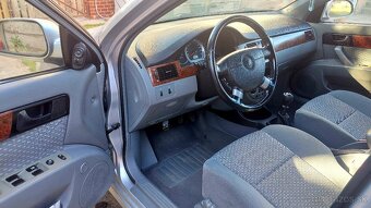 Predám Chevrolet Lacetti (Nubira) - 19