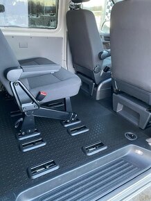 VW TRANSPORTER 2,0TDI LONG 7miest - 19
