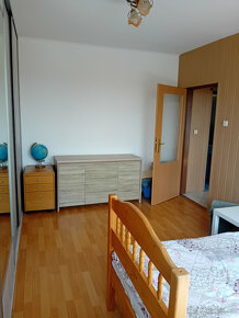 Spišská Nová Ves 3-izbový byt vo výbornej lokalite - 19